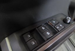 2022 Toyota Tacoma TRD Off-Road - Thumbnail 32