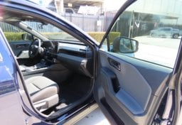 2026 Toyota RAV4 SE - Thumbnail 33