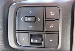 2026 Toyota RAV4 SE - Thumbnail 33