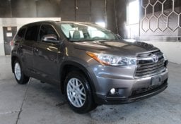 2016 Toyota Highlander AWD XLE - Thumbnail 3
