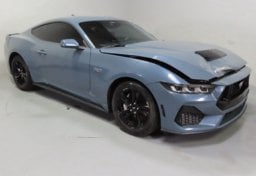 2024 Ford Mustang GT - Thumbnail 2