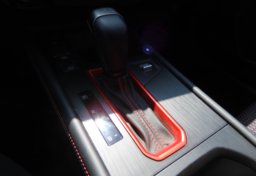 2025 Nissan Kicks SR - Thumbnail 18