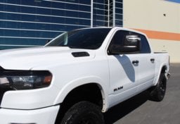 2025 Ram 1500 - Thumbnail 25