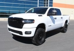 2025 Ram 1500 - Thumbnail 3