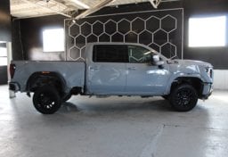 2024 GMC Sierra 3500HD 4x4 AT4 - Thumbnail 11