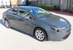 2026 Toyota Corolla LE - Thumbnail 2