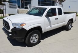 2023 Toyota Tacoma SR - Thumbnail 1