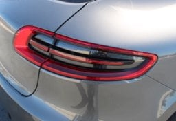 2015 Porsche Macan S AWD - Thumbnail 32