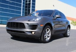 2015 Porsche Macan S AWD - Thumbnail 5