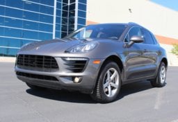 2015 Porsche Macan S AWD - Thumbnail 3
