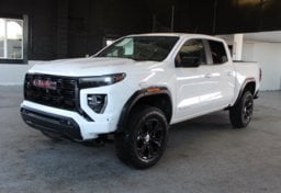 2024 GMC Canyon - Thumbnail 1