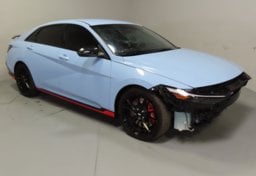 2025 Hyundai ELANTRA N - Thumbnail 2