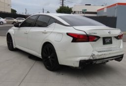 2022 Nissan Altima - Thumbnail 9