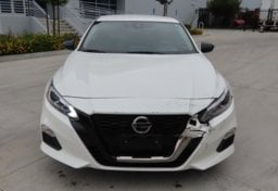 2022 Nissan Altima - Thumbnail 12