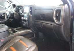 2020 GMC Sierra 3500HD. AT4 - Thumbnail 33