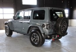2026 Jeep Wrangler Rubicon - Thumbnail 8