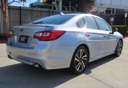 2017 Subaru Legacy Sport - Thumbnail 9