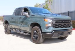 2026 Chevrolet Silverado 1500 Custom Trail Boss - Thumbnail 4