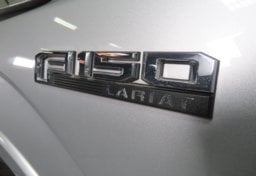 2016 Ford F-150 Lariat - Thumbnail 18