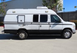 2008 Ford E-350 Frontline - Thumbnail 5