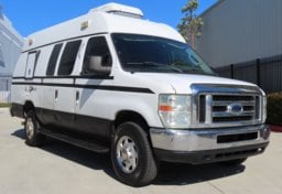 2008 Ford E-350 Frontline - Thumbnail 3