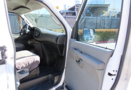 2008 Ford E-350 Frontline - Thumbnail 22