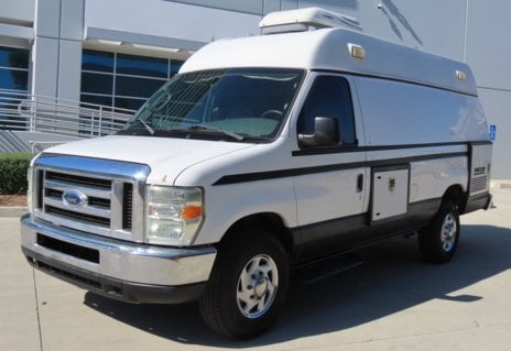 Picture of 2008 Ford E-350 Frontline