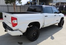 2020 Toyota Tundra SR5 - Thumbnail 7