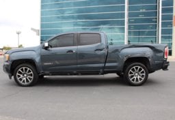 2019 GMC Canyon 4x4 Denali - Thumbnail 10