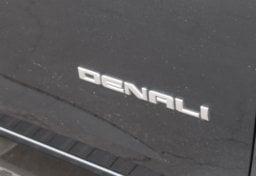 2019 GMC Canyon 4x4 Denali - Thumbnail 23