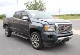 2019 GMC Canyon 4x4 Denali - Thumbnail 3