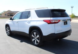 2019 Chevrolet Traverse LT - Thumbnail 8