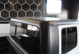 2023 Jeep Gladiator - Thumbnail 19