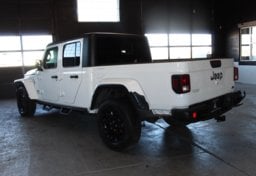 2023 Jeep Gladiator - Thumbnail 5