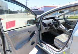 2014 Toyota Prius II - Thumbnail 23