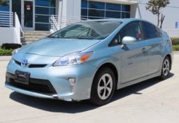 2014 Toyota Prius II - Thumbnail 3