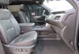 2021 Chevrolet Suburban RST - Thumbnail 24