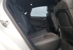 2019 Porsche Macan - Thumbnail 8