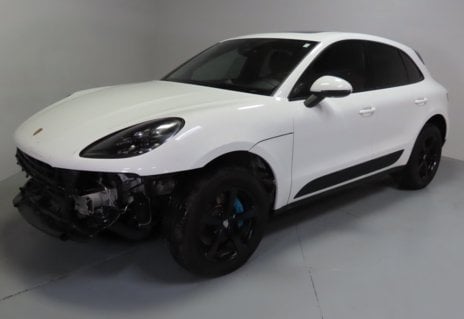 Picture of 2019 Porsche Macan