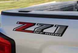 2018 Chevrolet Silverado 1500 4x4 LT - Thumbnail 24