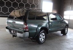2009 Toyota Tacoma - Thumbnail 7