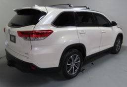 2019 Toyota Highlander XLE - Thumbnail 7
