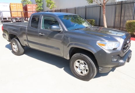 Picture of 2019 Toyota Tacoma SR