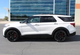 2022 Ford Explorer ST - Thumbnail 10