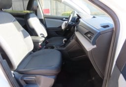 2023 Volkswagen Taos SE - Thumbnail 13