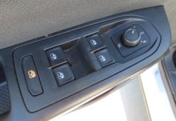 2023 Volkswagen Taos SE - Thumbnail 34