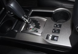 2017 Toyota 4Runner - Thumbnail 29