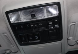 2017 Toyota 4Runner - Thumbnail 31