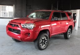 2017 Toyota 4Runner - Thumbnail 2