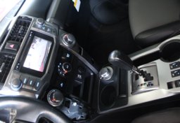 2017 Toyota 4Runner - Thumbnail 23